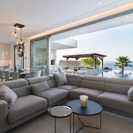 Villa Romana - Luxury Estate Stomorska