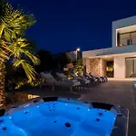 빌라 Romana - Luxury Estate