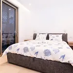 Romana - Luxury Estate * 스토모르스카